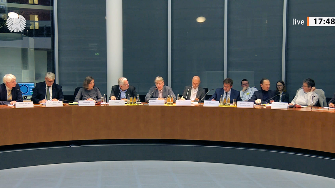 Interesse Unterausschuss Bundestag