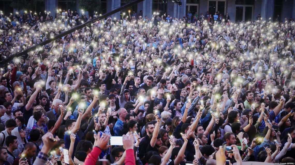 Während der Proteste wegen des Mordes an zwei Schülern, Anfang Juni.