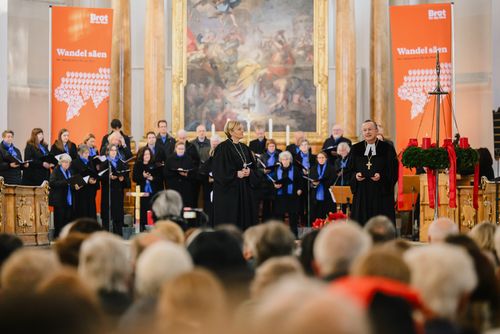 Eröffnungsgottesdienst der 66. Aktion Brot für die Welt in der St. Stephanskirche in Bamberg