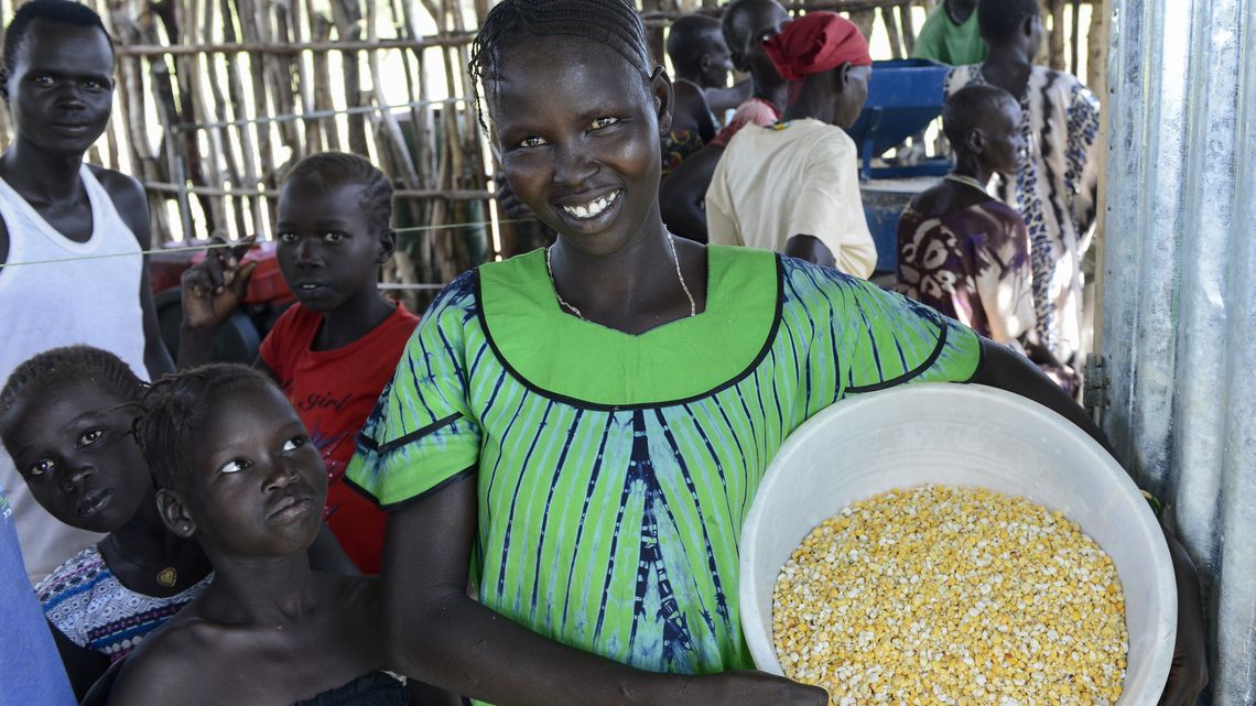 Wie hier in Äthiopien unterstützt Brot für die Welt besonders Frauen, da sie für die Ernährung ihrer Familien die zentrale Rolle spielen.