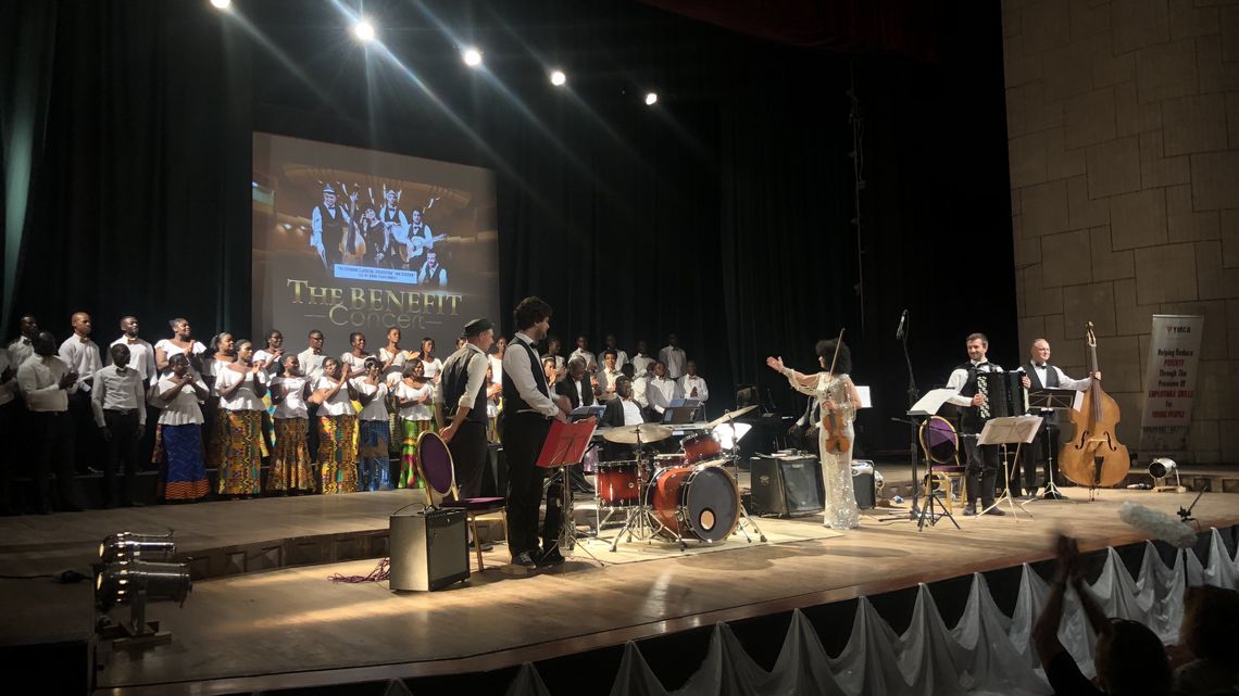 YMCA Ghana feierte das 175-jährige Bestehen von YMCAs weltweit mit einem Benefizkonzert im National Theater of Ghana im August 2019