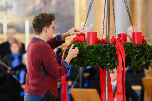 Eröffnungsgottesdienst der 66. Aktion Brot für die Welt in der St. Stephanskirche in Bamberg